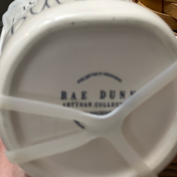 Rae Dunn Coffee/Tea mug - Picture 2 of 3